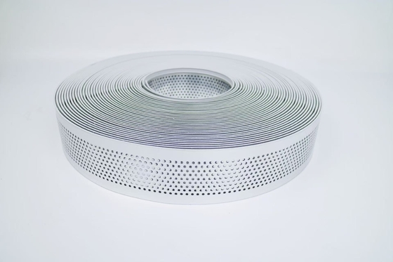 Aluminium-Härte Regelmäßige Farbe Leuchtende Aluminium-Kanal-Briefschnitt für hohe Härte